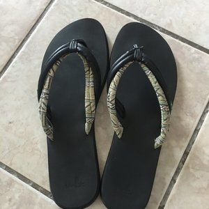 Sanuk flip flops